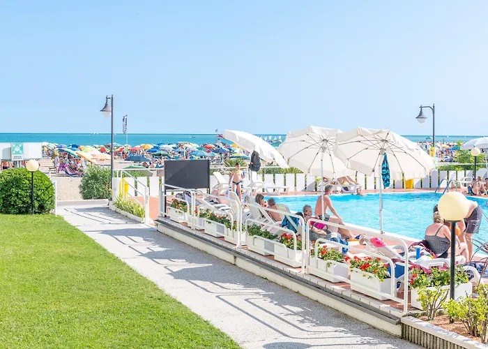 فندق Europa 3*